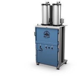 Medium sized pneumatic plastic baler